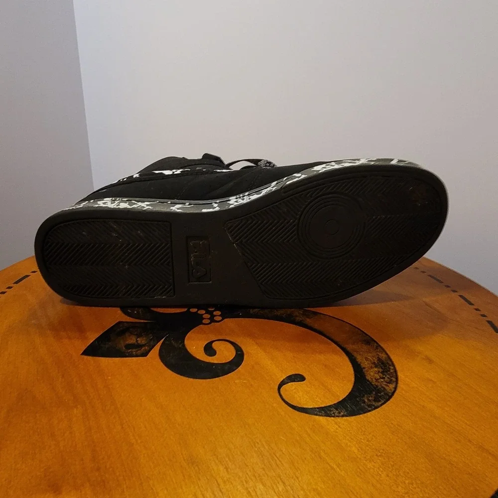Fila vulc 13